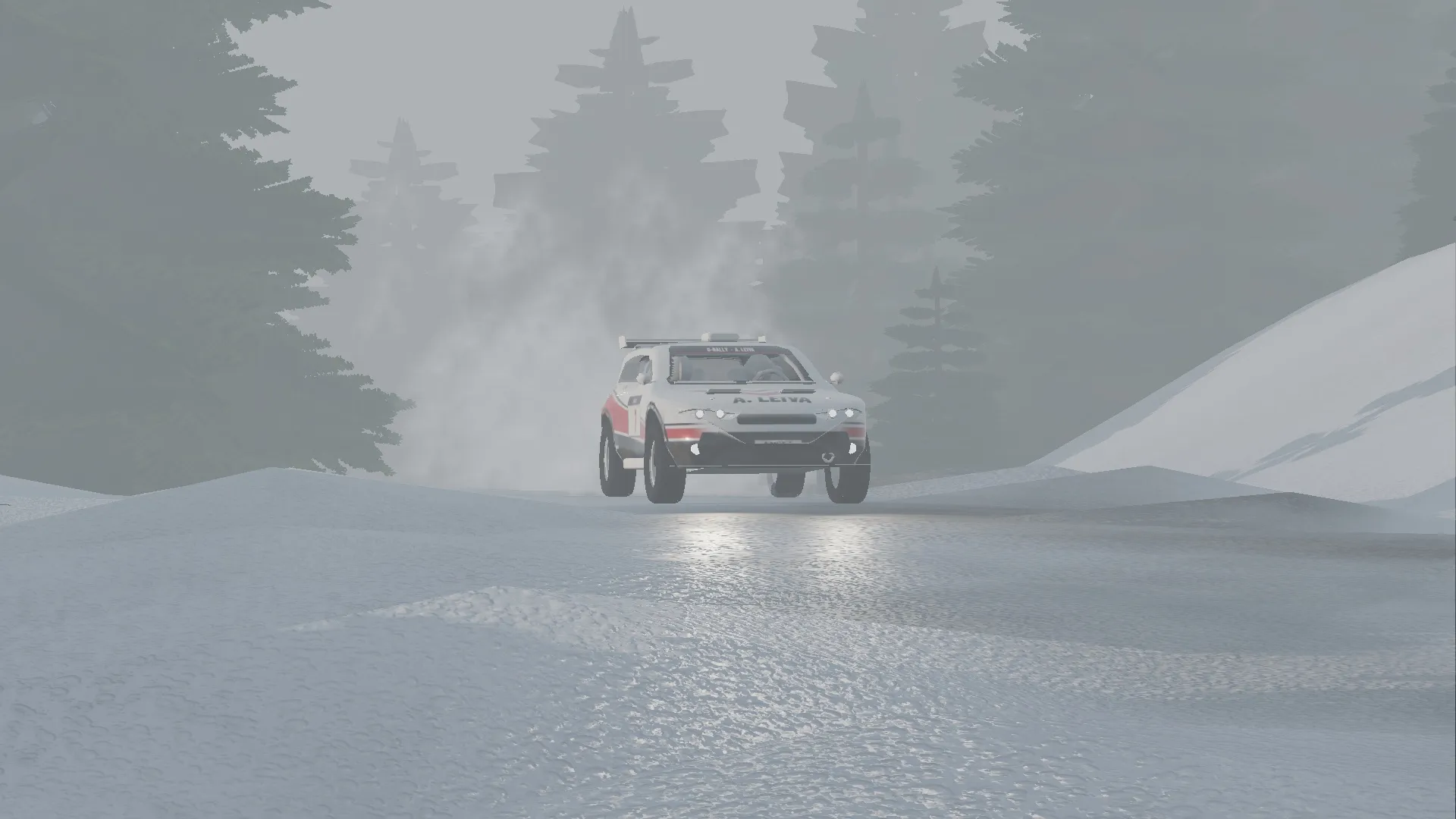Invierno, nieve y niebla de mañana.
